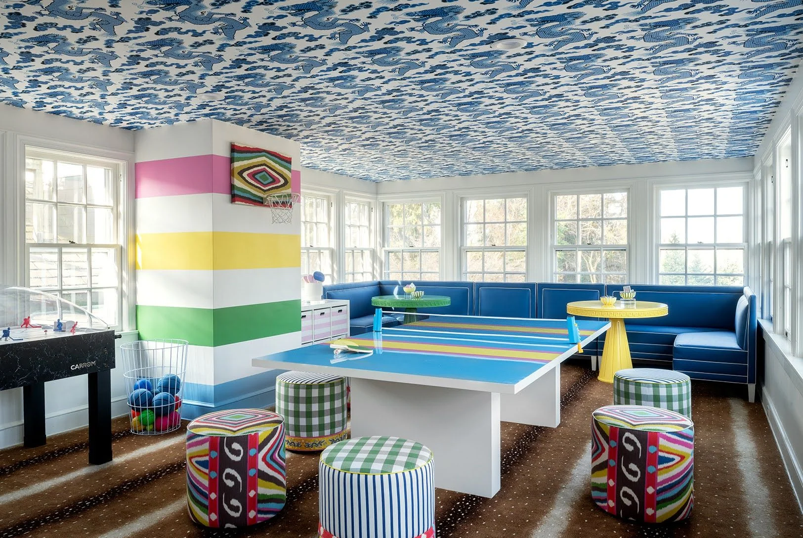 Designing Teen-Friendly Spaces in a Digital World: The Rise of Lounges and Retro Landlines